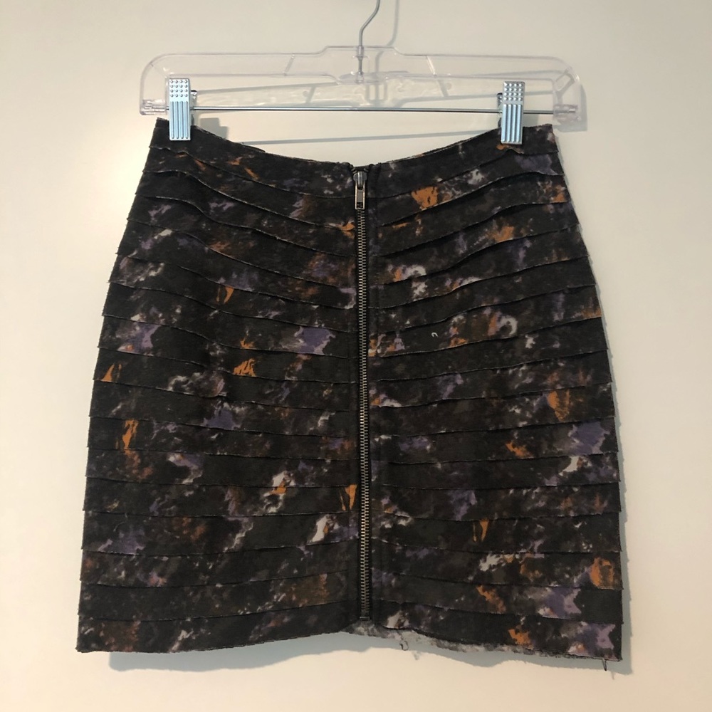 Front zip mini skirt